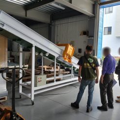 AH-S7040 隧道式金屬檢測機+爬坡皮帶輸送機7